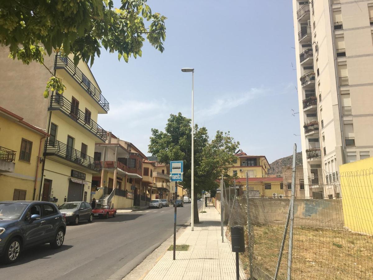 Casa Alice Apartment Villacidro Екстериор снимка