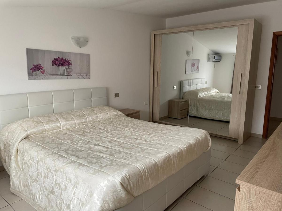 Casa Alice Apartment Villacidro Екстериор снимка